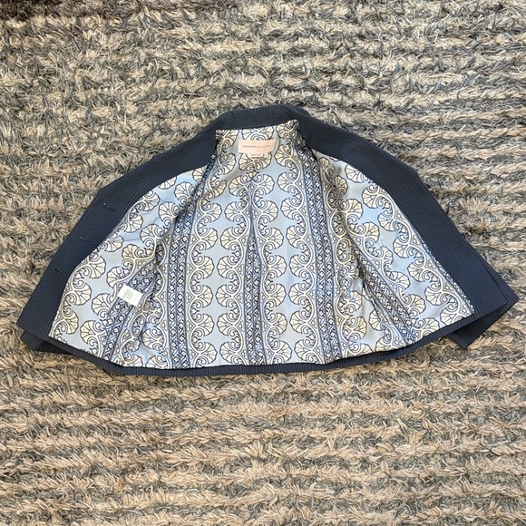 MAXAZRIA Stunning Runway Blazer with 3-D Floral Details, Silk & Cotton, Size XS - Picture 4 of 11